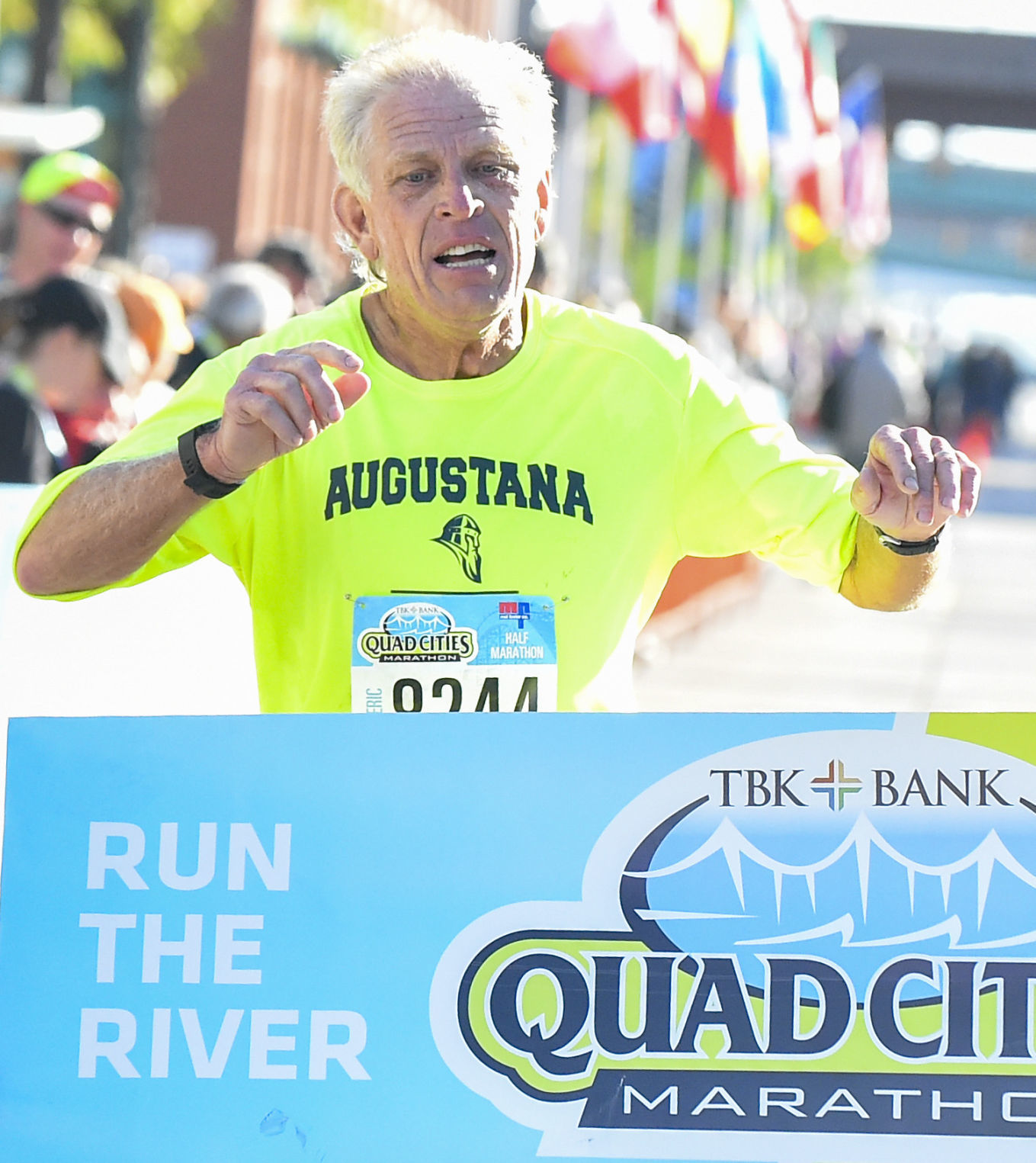 092318-qc-marathon-jg-26a.jpg